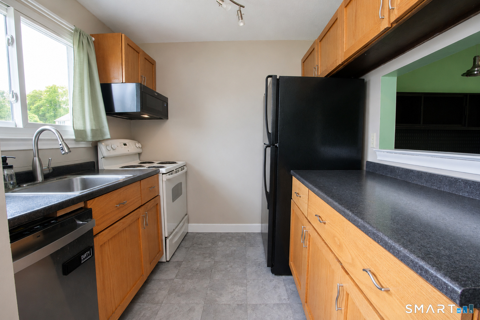 16 Seymour Road 4E