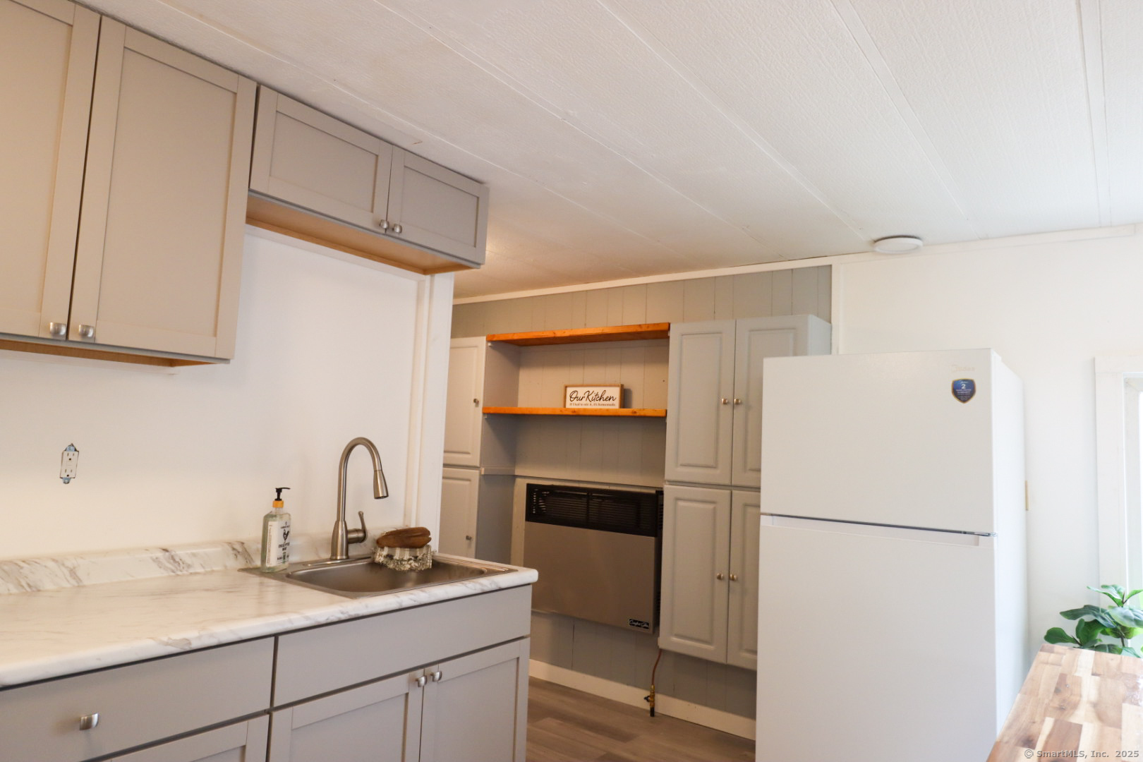 130 Noble Hill Road, Montville, Connecticut image 6