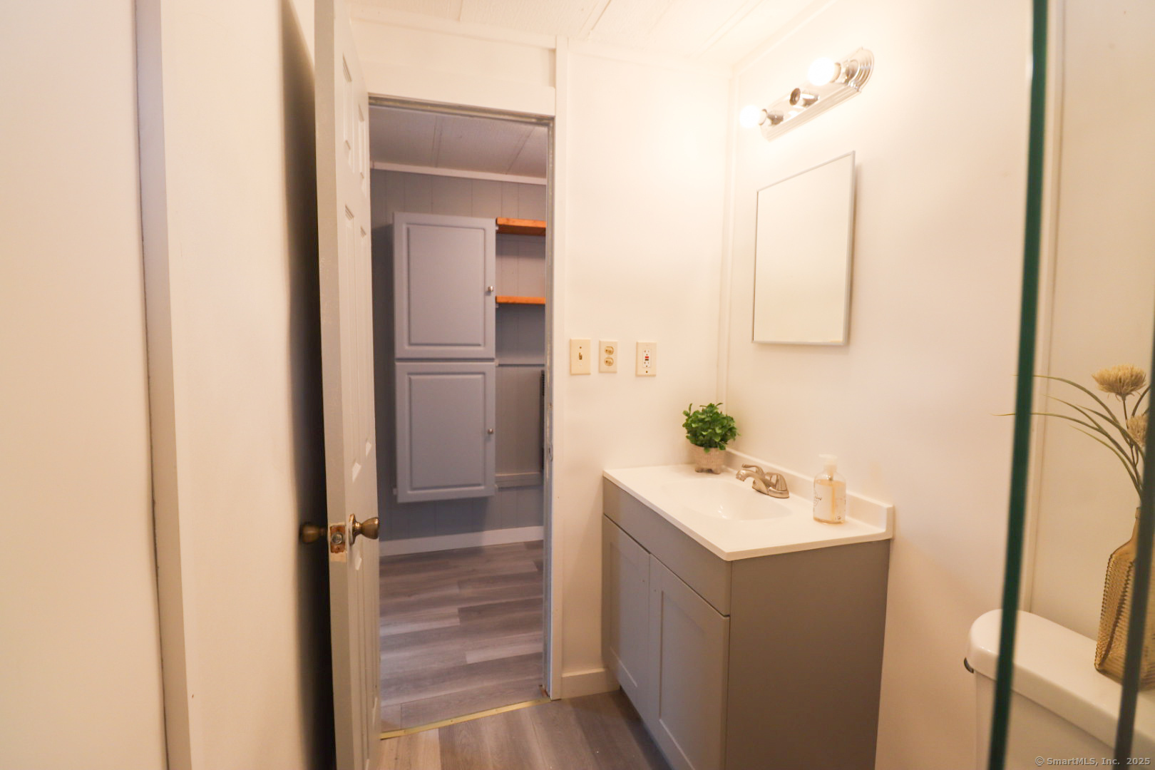 130 Noble Hill Road, Montville, Connecticut image 11