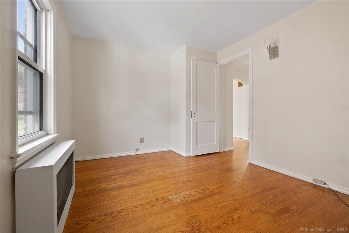 Norwalk, Connecticut 06854, United States, 2 Bedrooms Bedrooms, ,3 BathroomsBathrooms,Residential,Active,167327