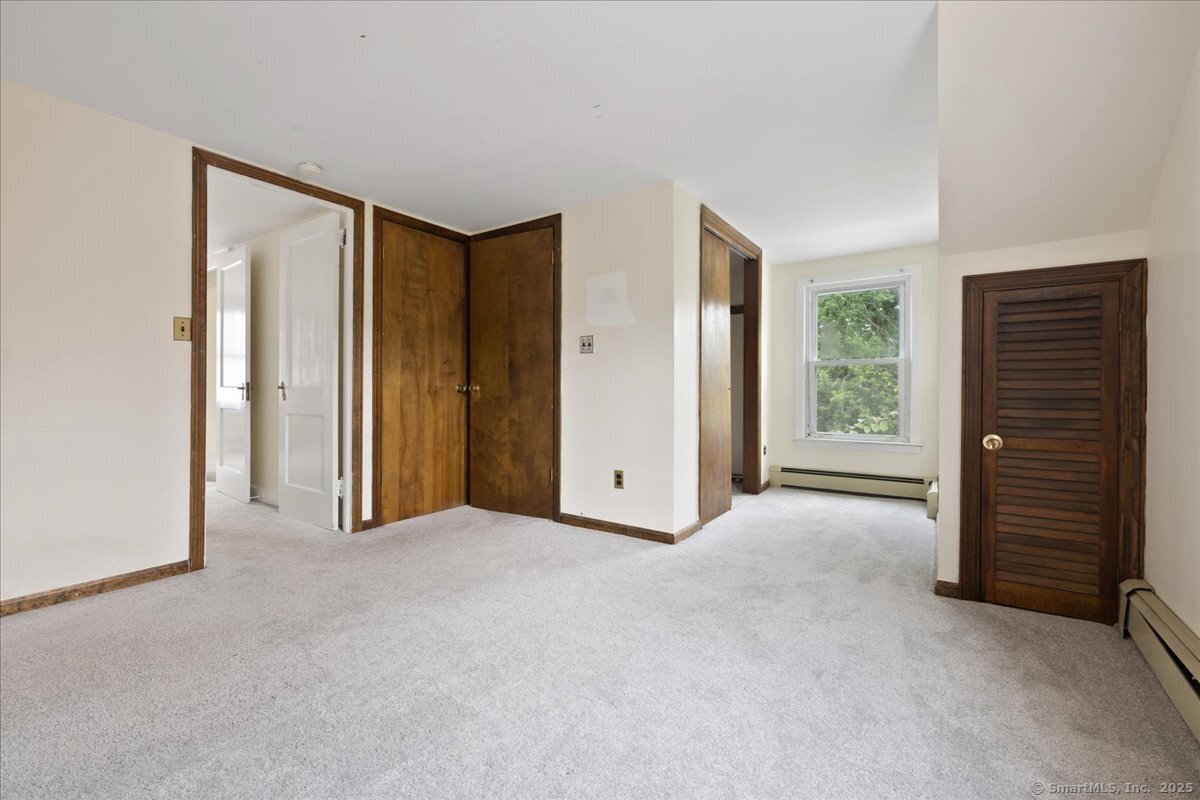 Norwalk, Connecticut 06854, United States, 2 Bedrooms Bedrooms, ,3 BathroomsBathrooms,Residential,Active,167327