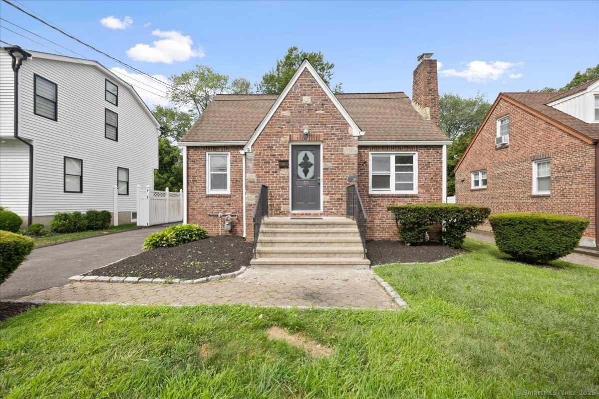 Norwalk, Connecticut 06854, United States, 2 Bedrooms Bedrooms, ,3 BathroomsBathrooms,Residential,Active,167327