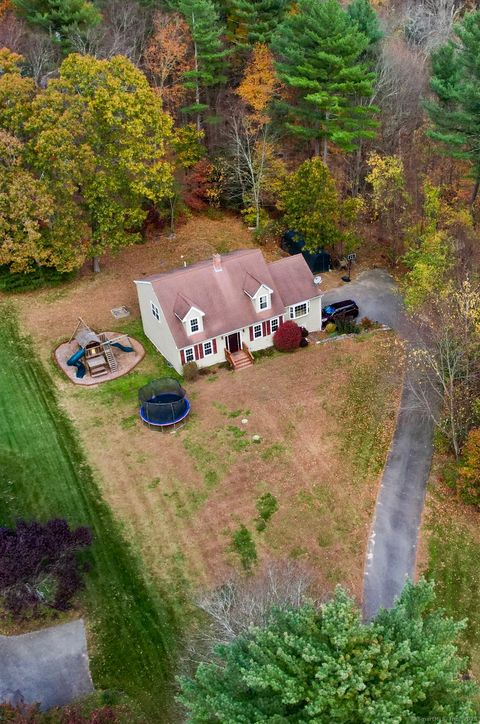 Tiny photo for 15 Ryler Court, Thompson, CT 06255 (MLS # 24135357)