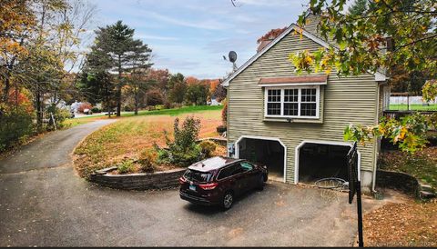 Tiny photo for 15 Ryler Court, Thompson, CT 06255 (MLS # 24135357)