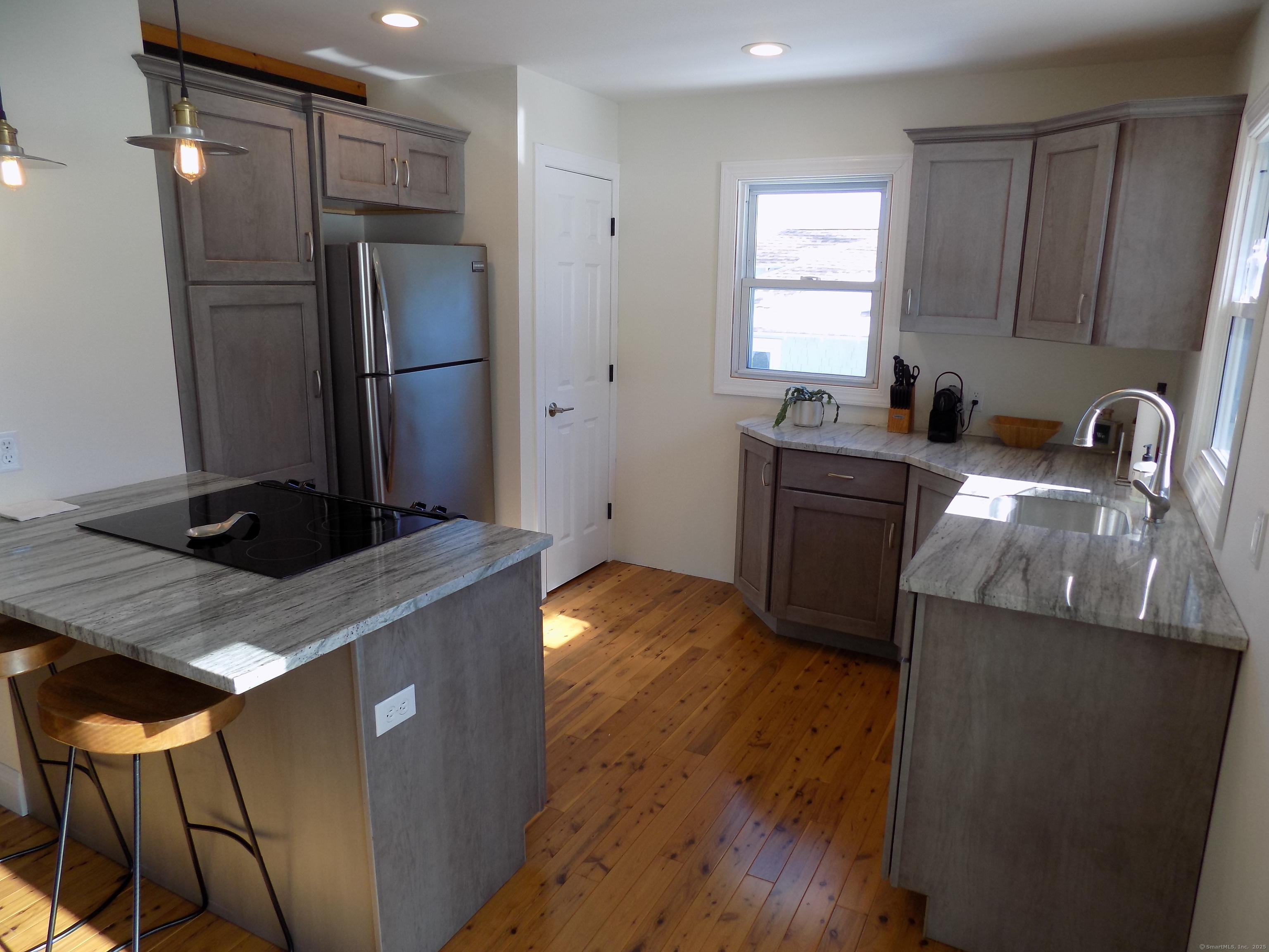 17 Hickory Street, Plymouth, Connecticut image 6