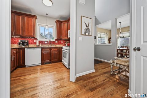 Tiny photo for 101 Turtlebrook Lane #101, Bristol, CT 06010 (MLS # 24157234)