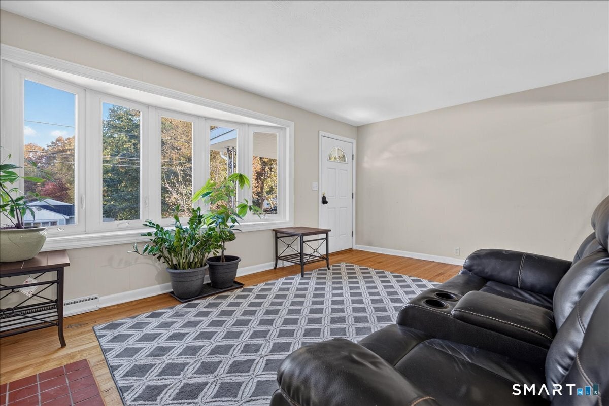4 Elaine Drive