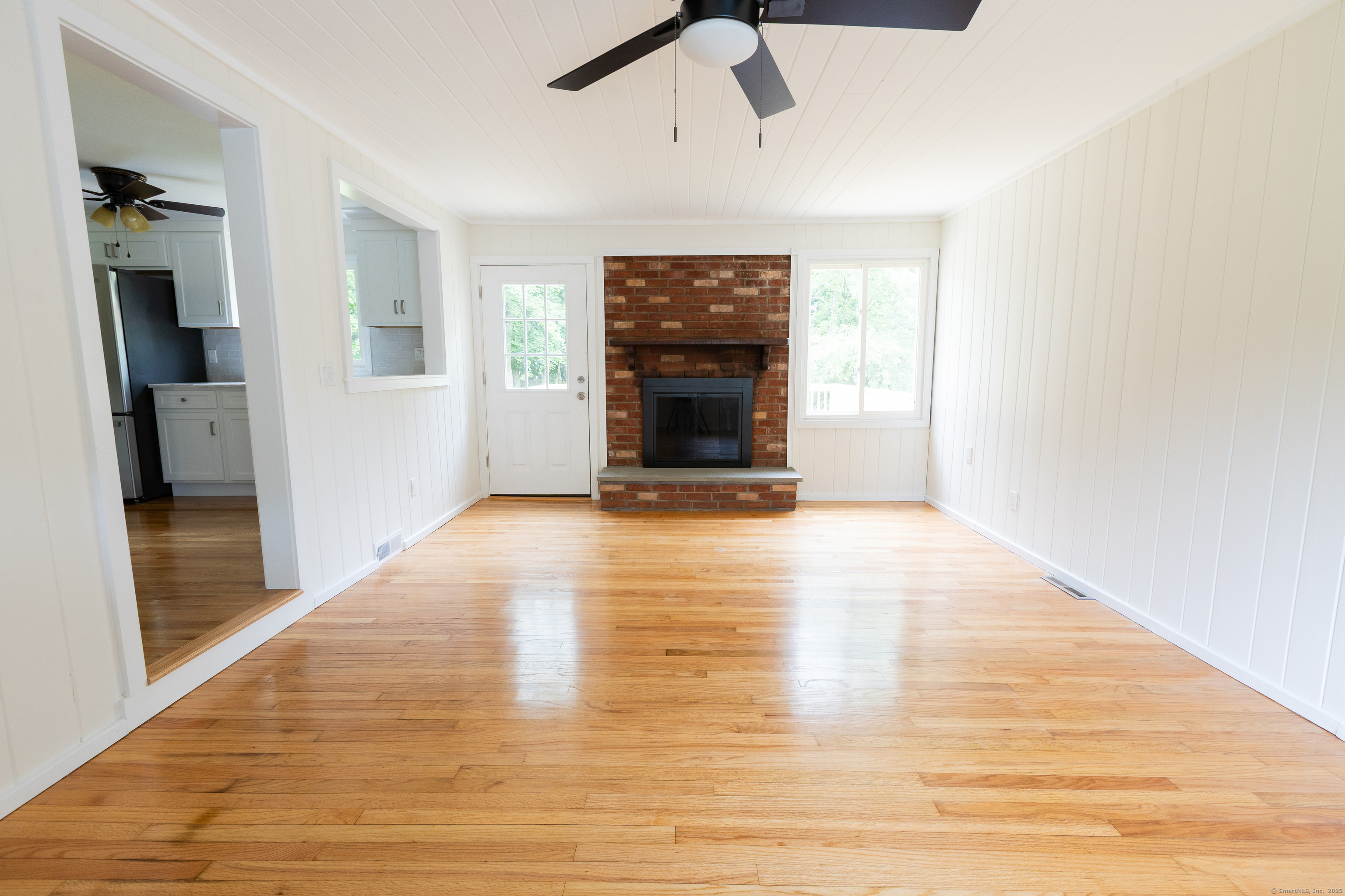 38 Dinwoodie Drive, North Branford, Connecticut image 6