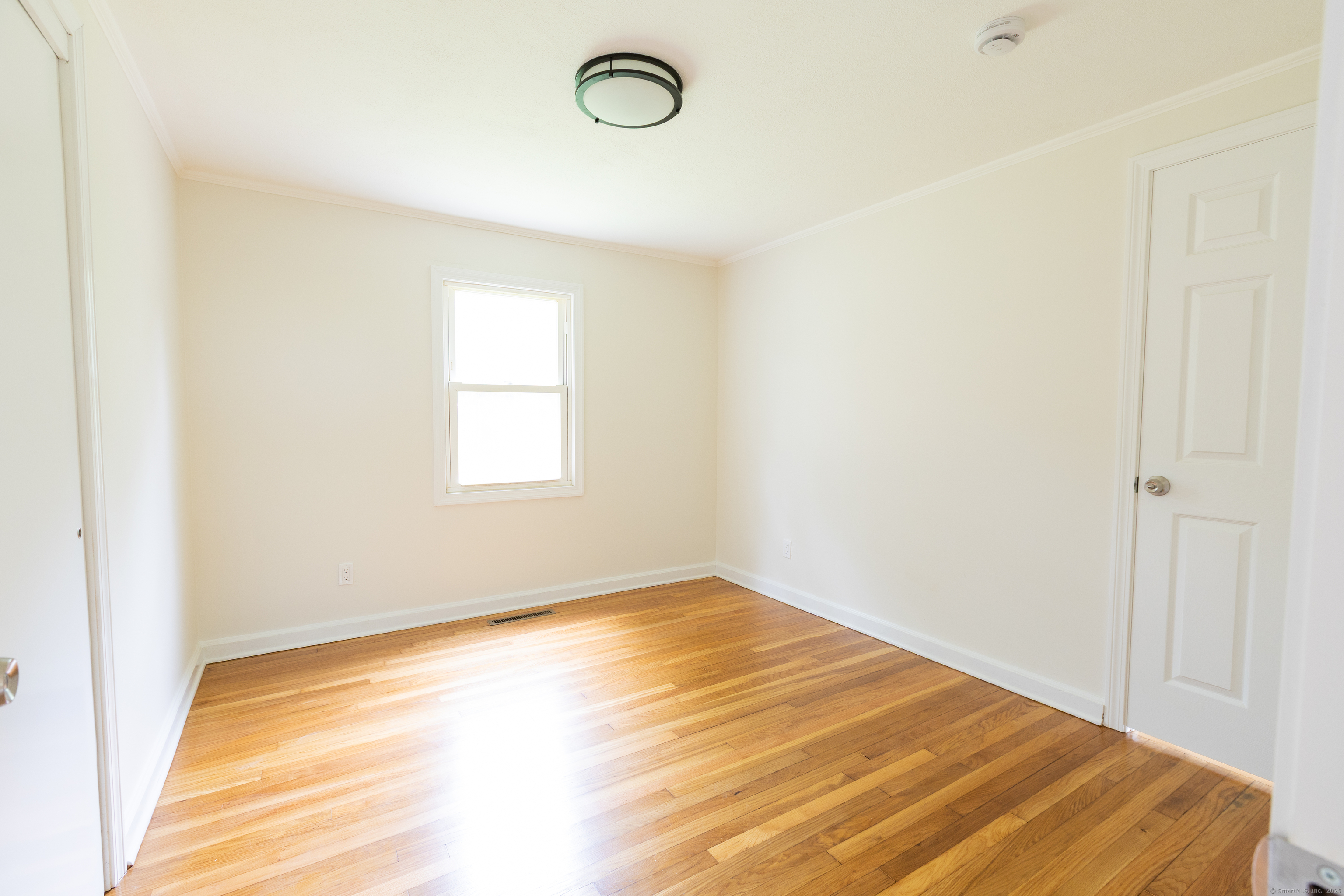 38 Dinwoodie Drive, North Branford, Connecticut image 14