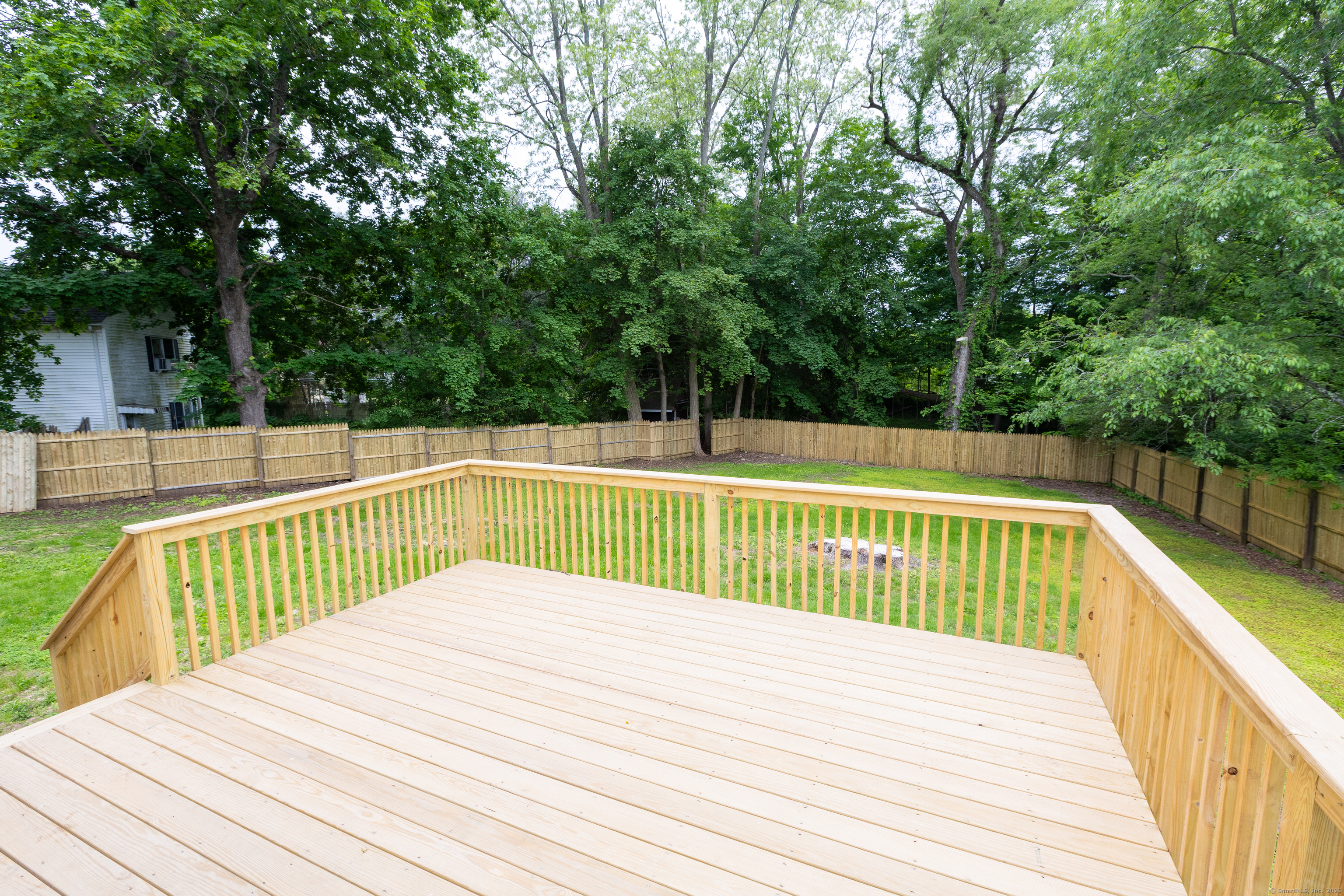 38 Dinwoodie Drive, North Branford, Connecticut image 7