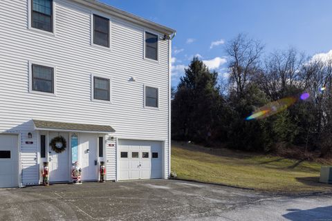 A home in New Milford