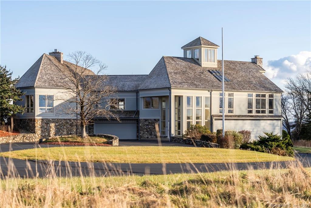 Property for Sale at 1875 Perkins Street, Bristol, Connecticut - Bedrooms: 3 
Bathrooms: 4 
Rooms: 9  - $2,995,000