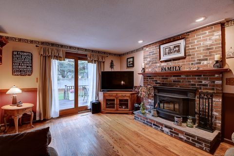 Tiny photo for 4 Blueberry Place, Cheshire, CT 06410 (MLS # 24134461)
