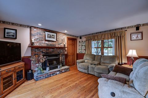 Tiny photo for 4 Blueberry Place, Cheshire, CT 06410 (MLS # 24134461)