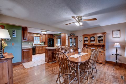 Tiny photo for 4 Blueberry Place, Cheshire, CT 06410 (MLS # 24134461)