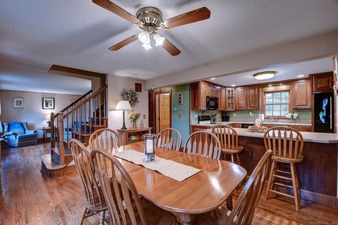 Tiny photo for 4 Blueberry Place, Cheshire, CT 06410 (MLS # 24134461)