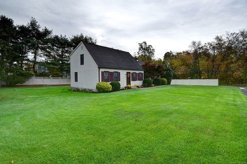 Tiny photo for 4 Blueberry Place, Cheshire, CT 06410 (MLS # 24134461)