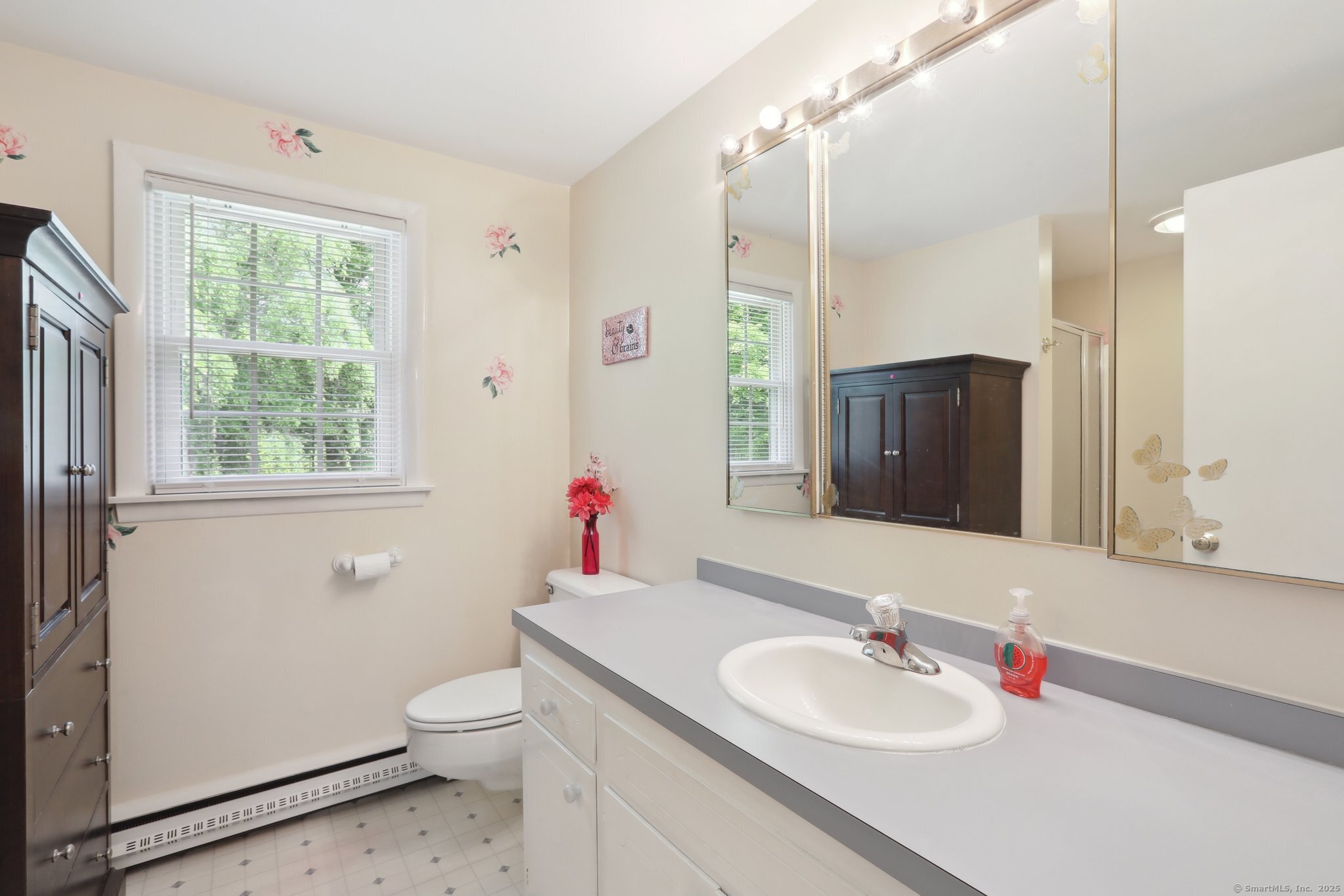 81 Park Road, Woodbury, Connecticut image 18