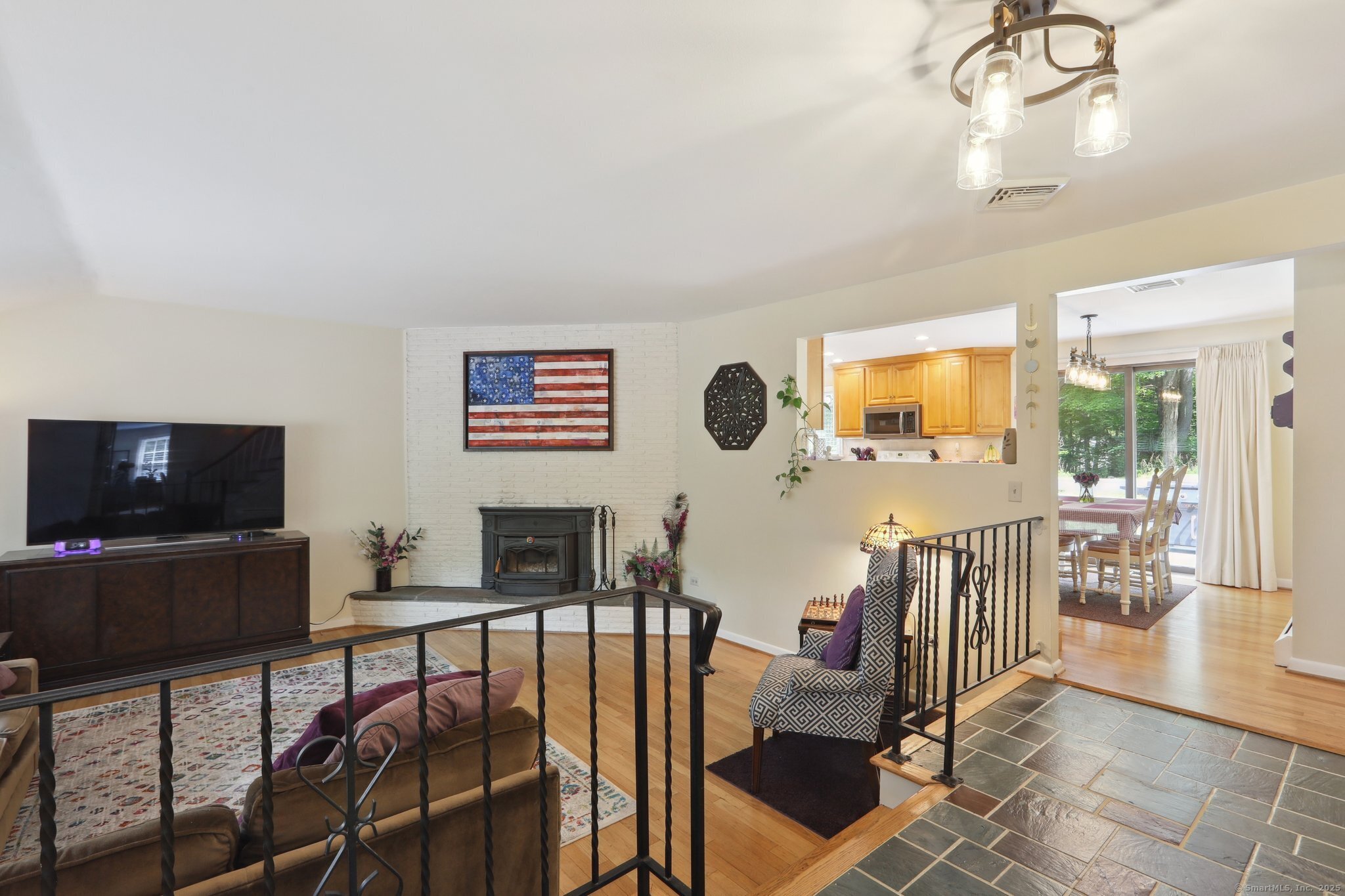 81 Park Road, Woodbury, Connecticut image 13