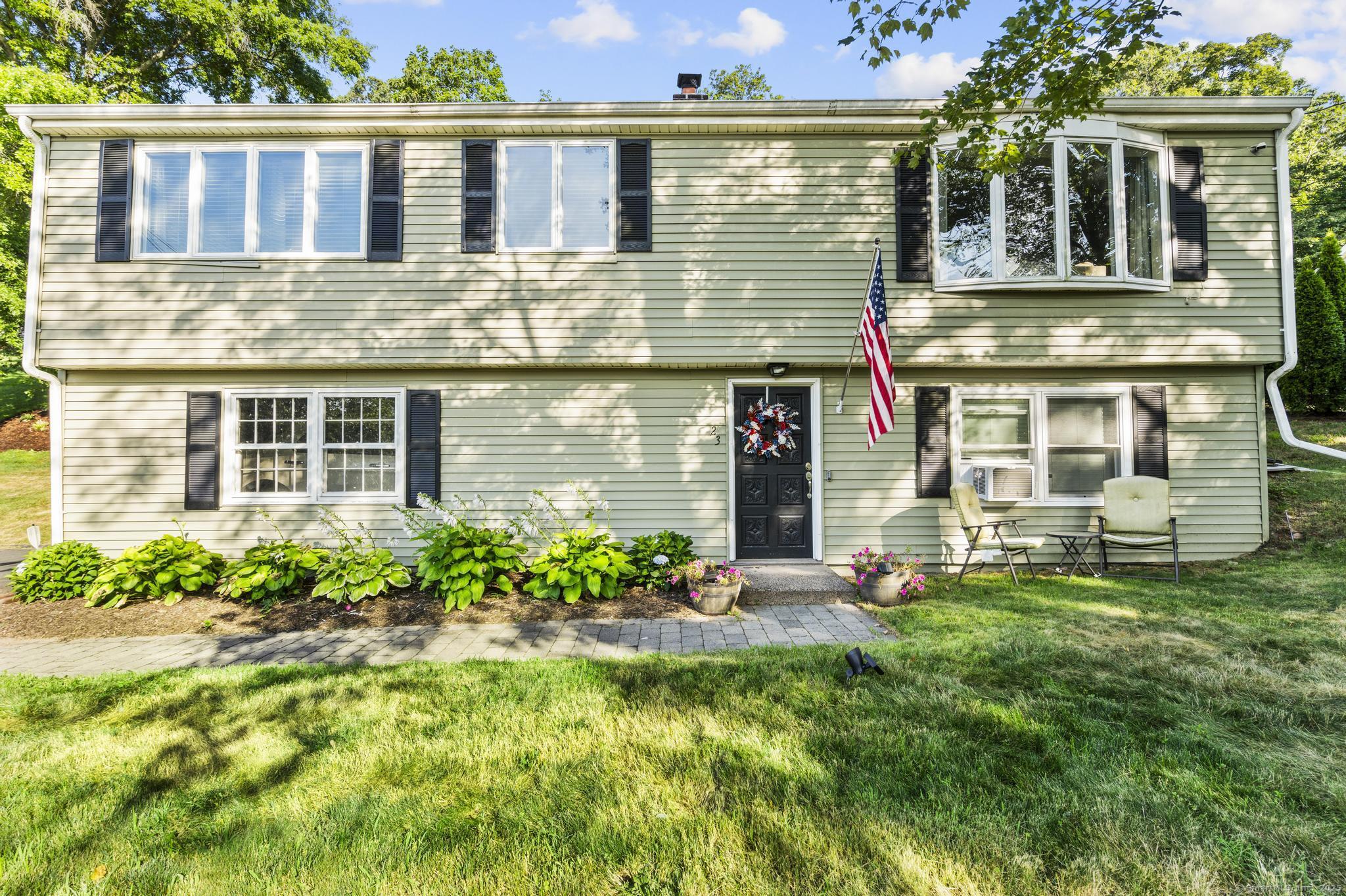 23 Upper State Street