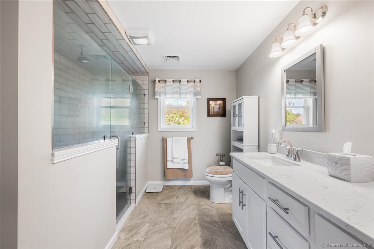 17 Sea View Terrace, Waterford, Connecticut image 18