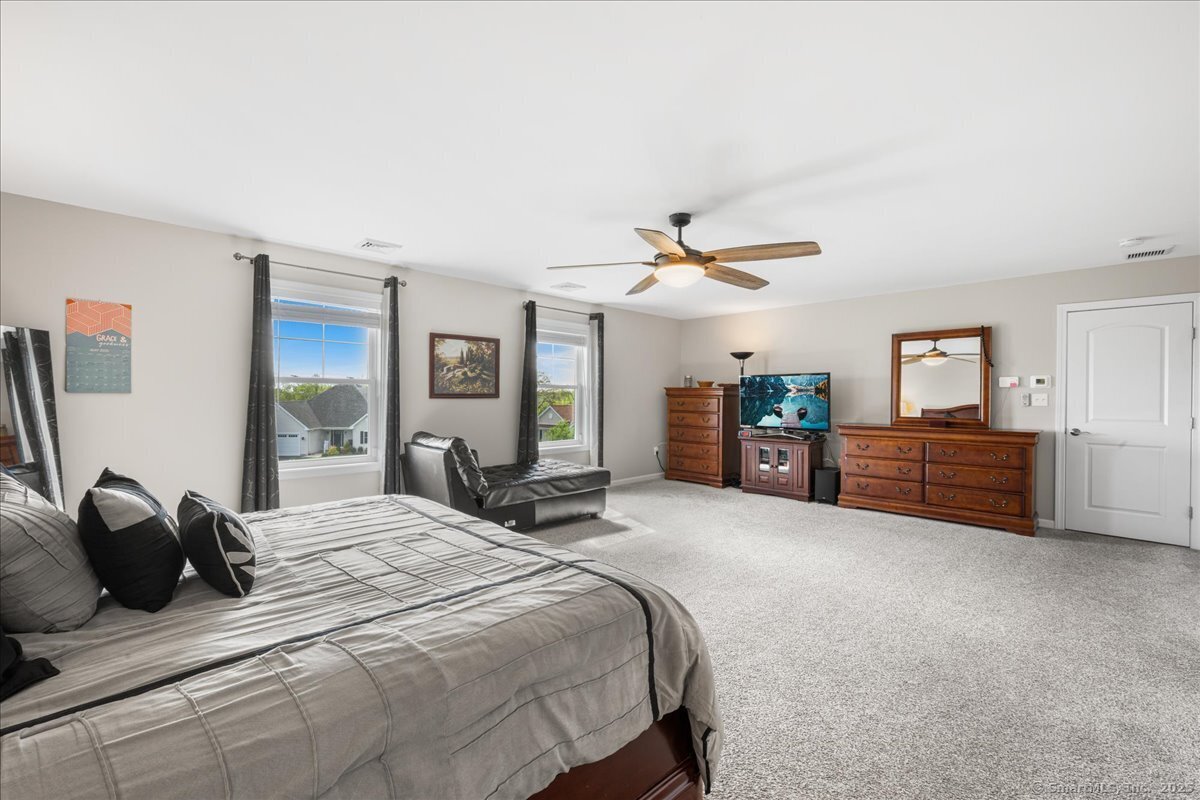 17 Sea View Terrace, Waterford, Connecticut image 16