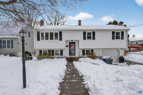 Tiny photo for 187 Baker Avenue Extension, Groton, CT 06340 (MLS # 24151330)