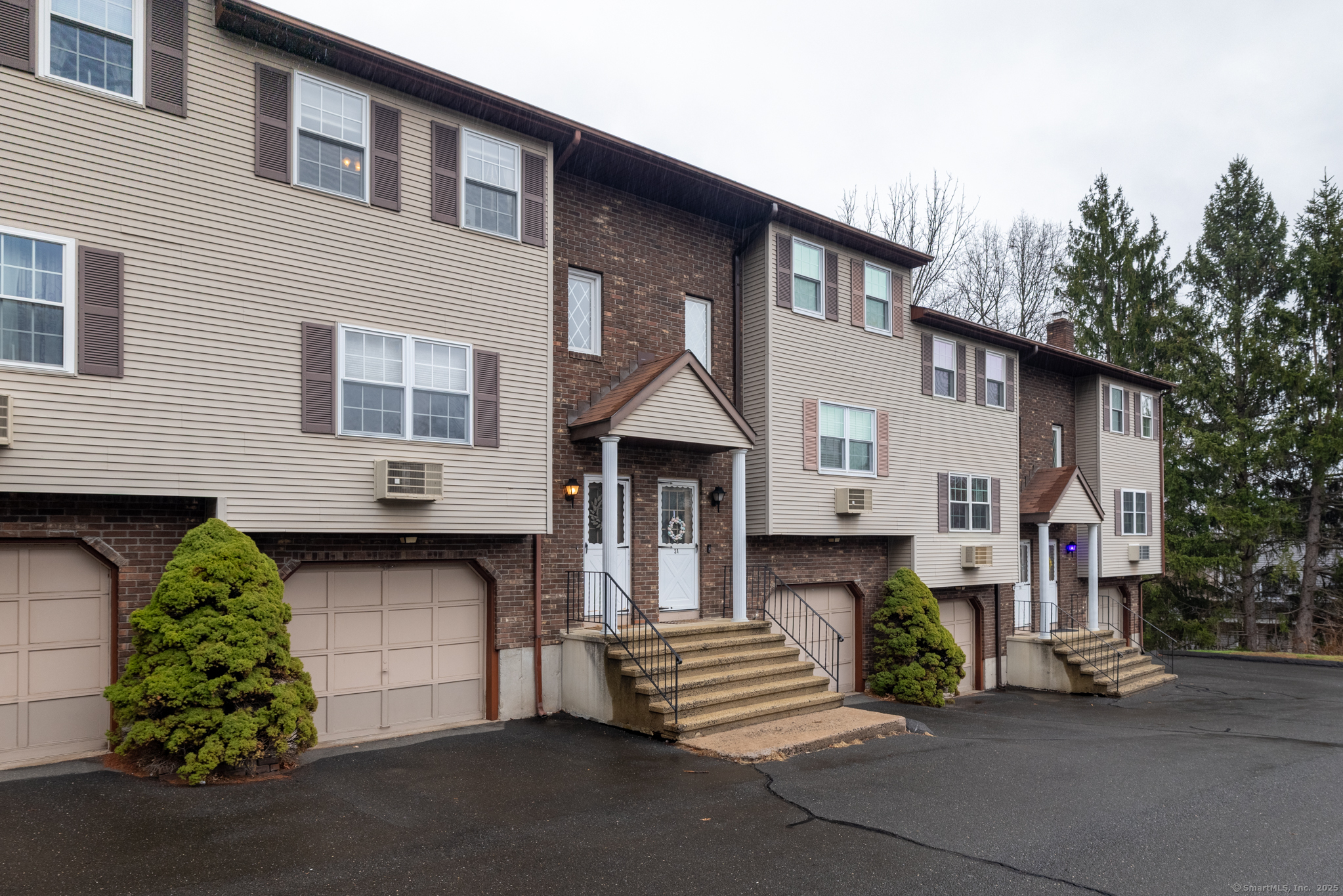 36 Willis Street #APT 4A, Bristol, Connecticut image 4