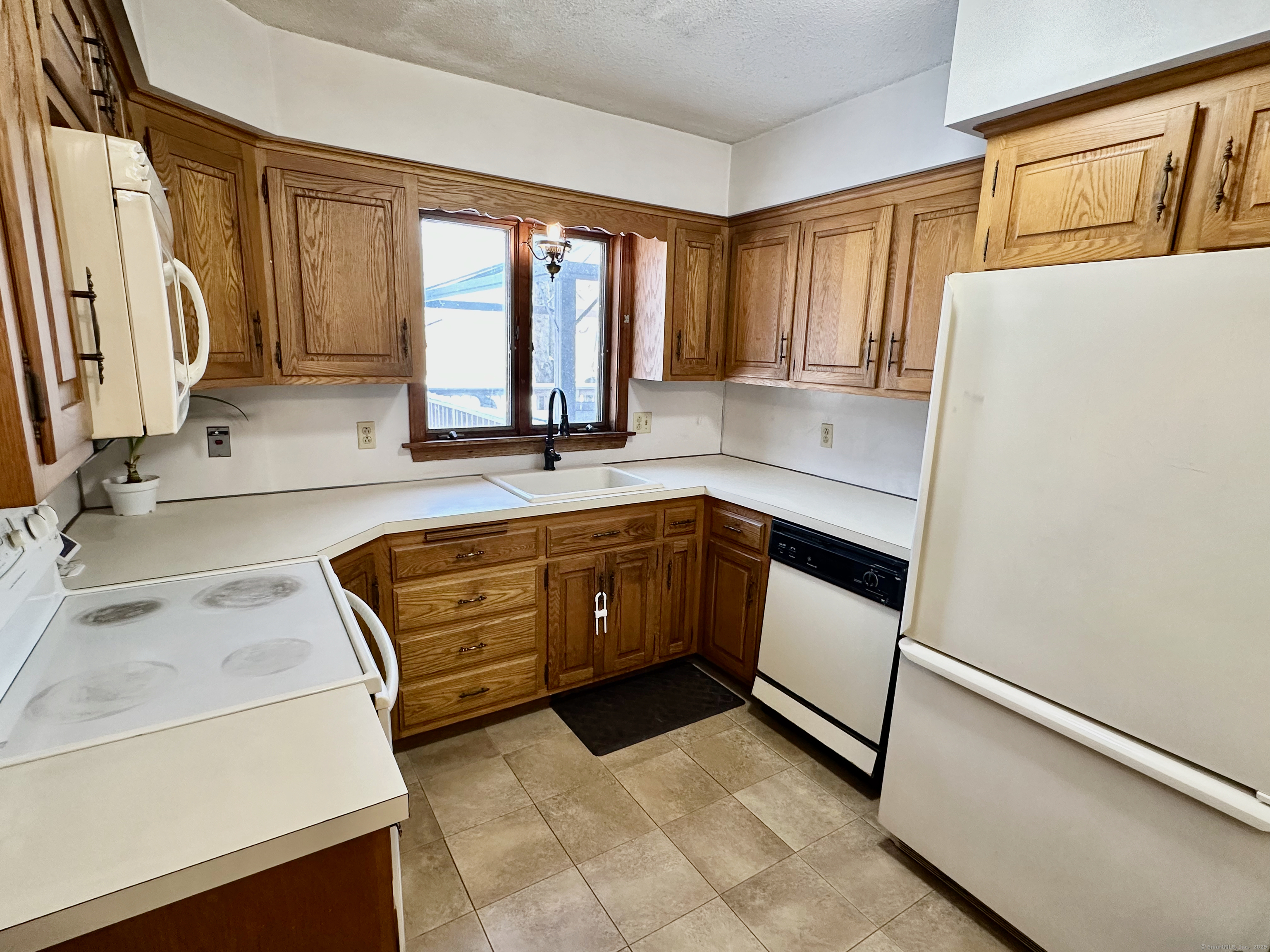 80 Barr Road, Meriden, Connecticut image 8