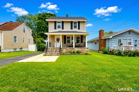 Homes For Sale - 143 Klondike Street<br/> Stratford, CT 06615