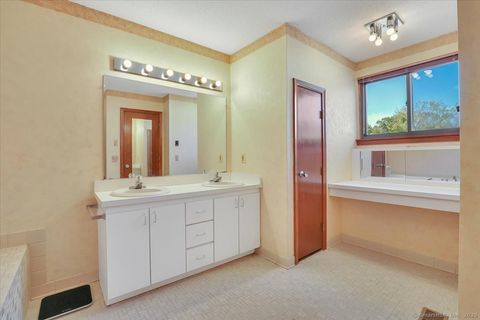 Tiny photo for 11 Locust Lane #11, Farmington, CT 06032 (MLS # 24132224)