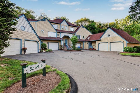 Photo of 55 Jardin Circle #55, Shelton, CT 06484 (MLS # 24186967)