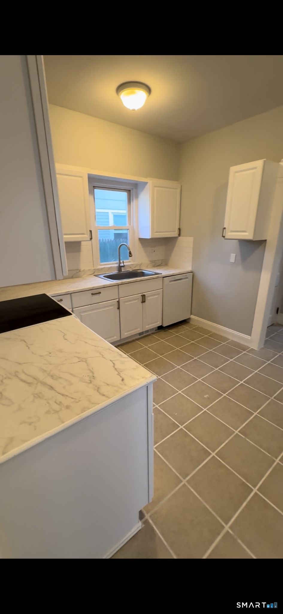 95 New Canaan Avenue 1St Floor