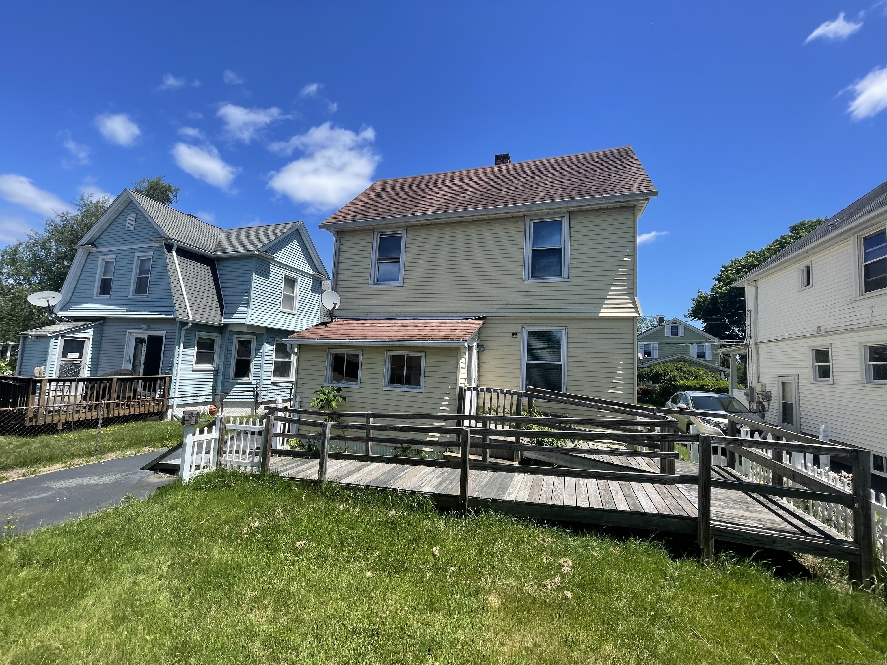16 Clifton Street, Waterford, Connecticut image 18