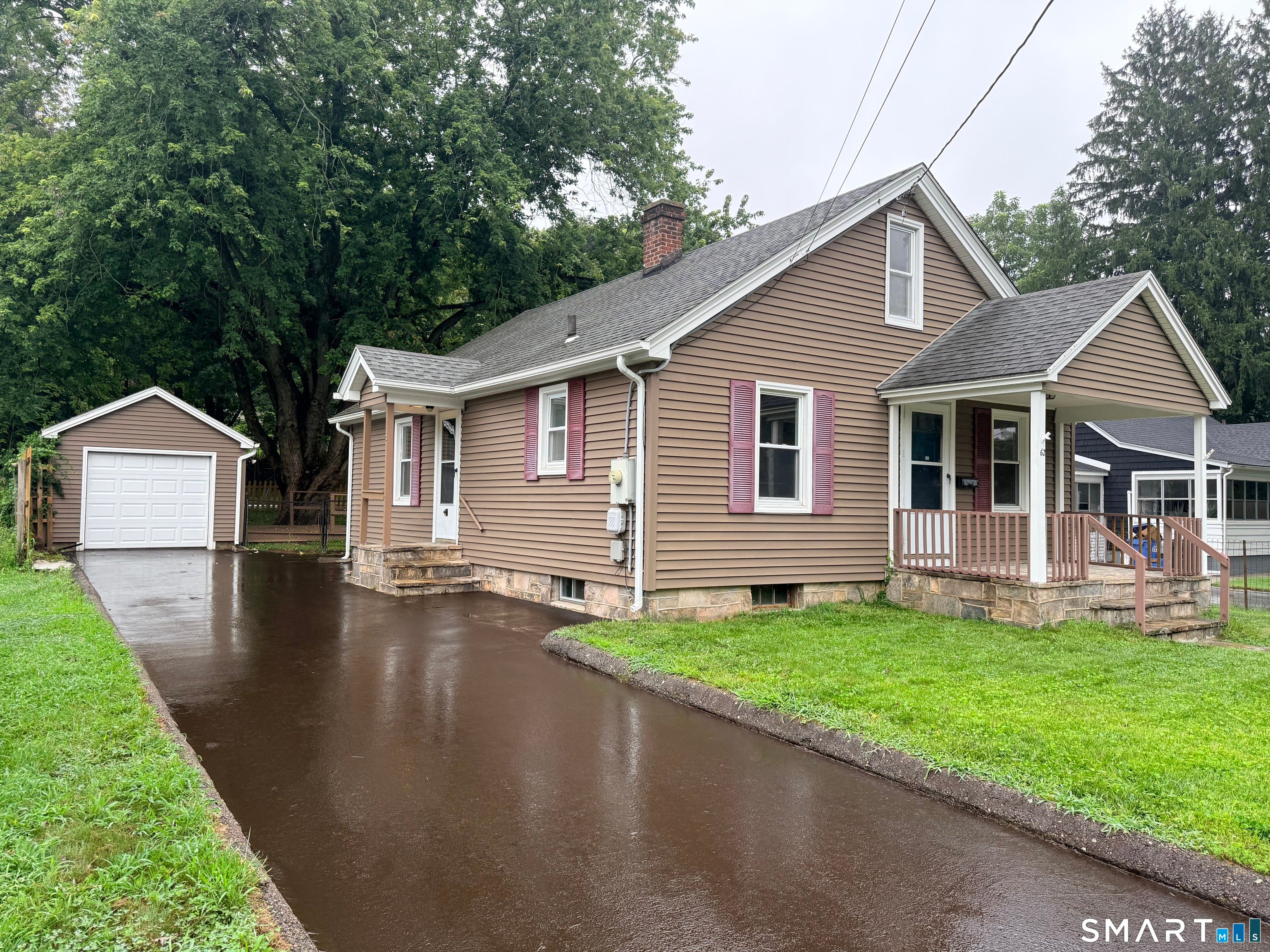 62 Mowry Avenue