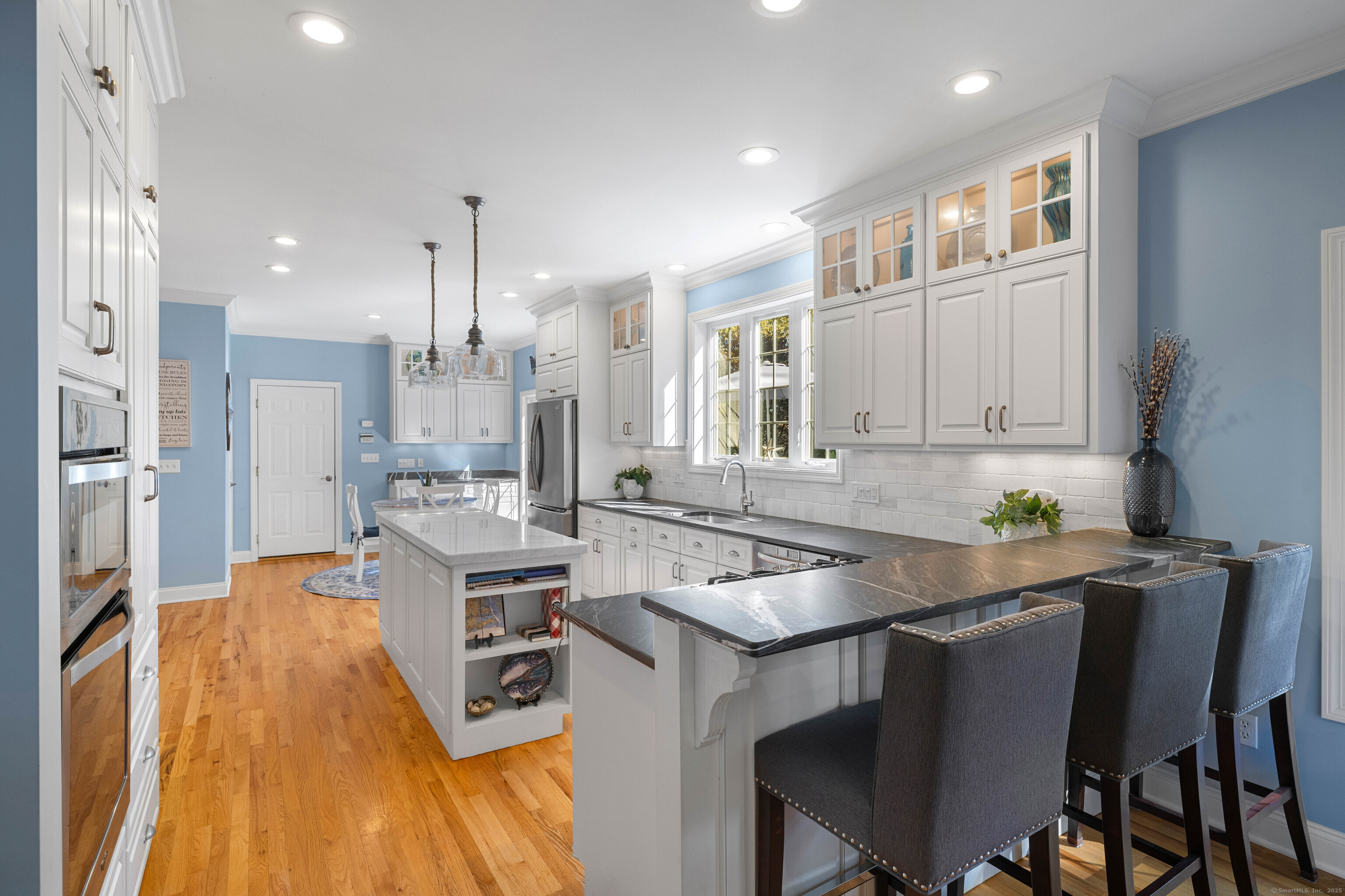 Old Saybrook, Connecticut 06475, United States, 4 Bedrooms Bedrooms, ,3 BathroomsBathrooms,Residential,Pending,235302