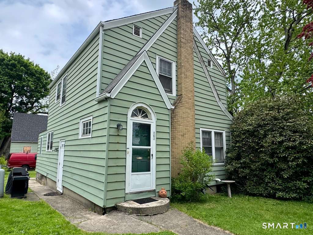 262 Hamilton Avenue