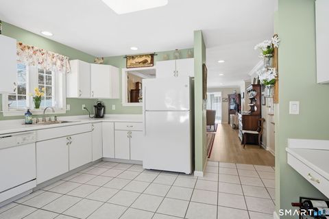 Tiny photo for 8 Eaton Circle #8, West Hartford, CT 06117 (MLS # 24151373)