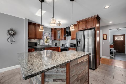Tiny photo for 7 Greenwich Court, Middletown, CT 06457 (MLS # 24135033)