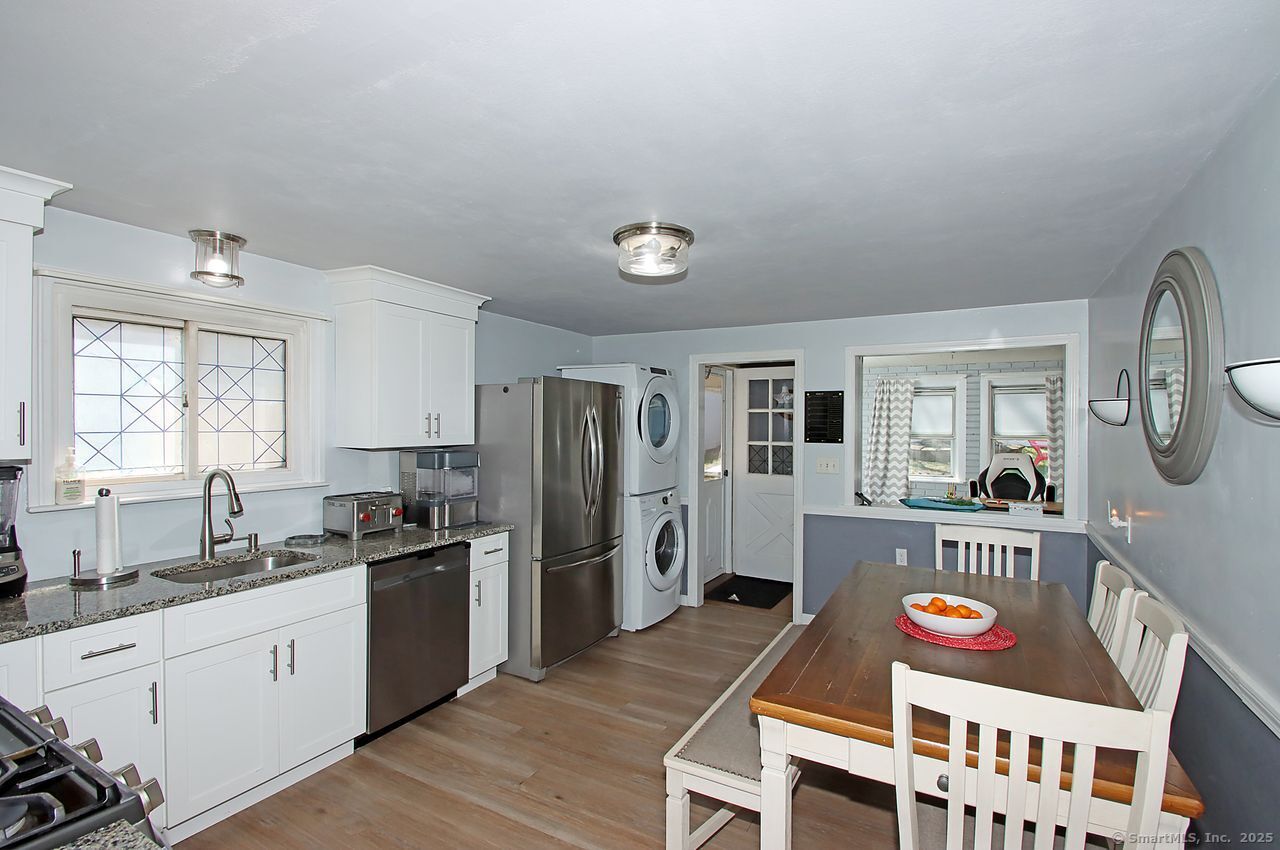 30 Norman Street, Waterbury, Connecticut image 11