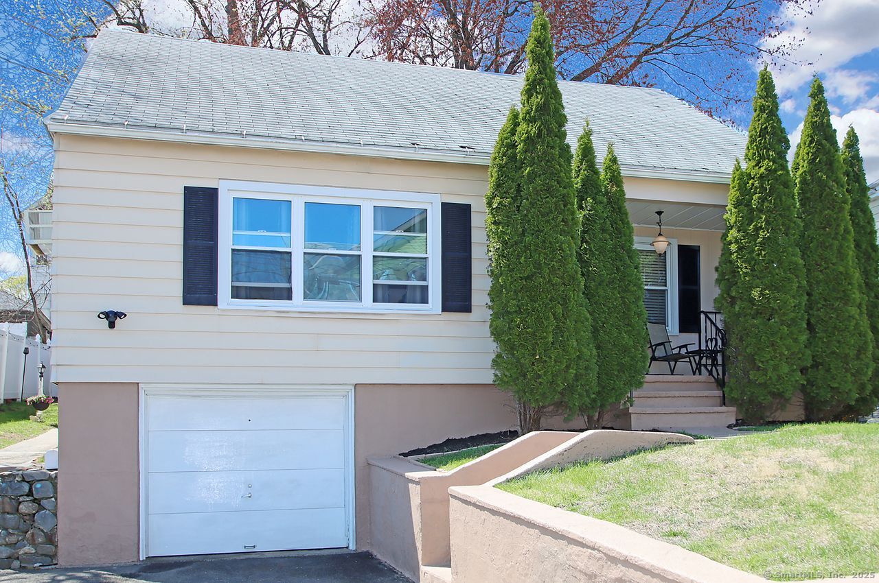 30 Norman Street, Waterbury, Connecticut image 40
