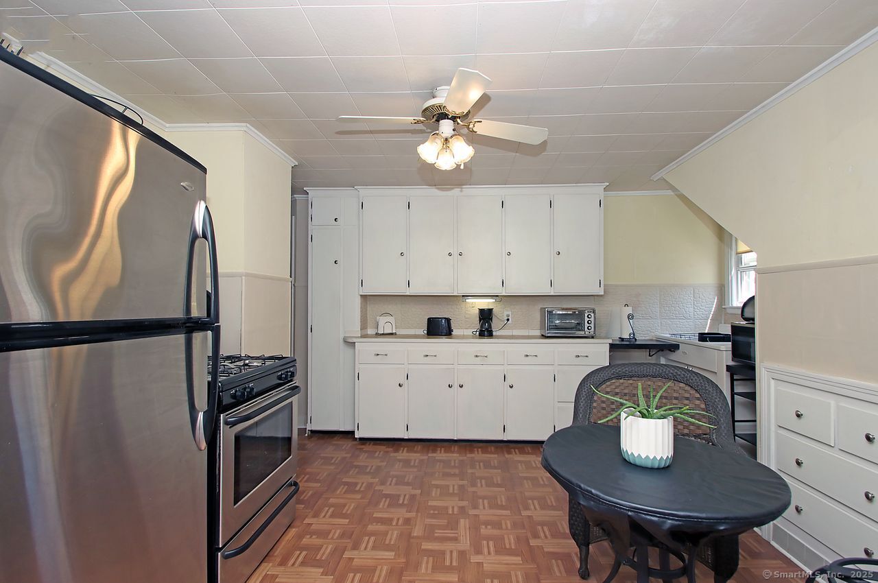30 Norman Street, Waterbury, Connecticut image 27