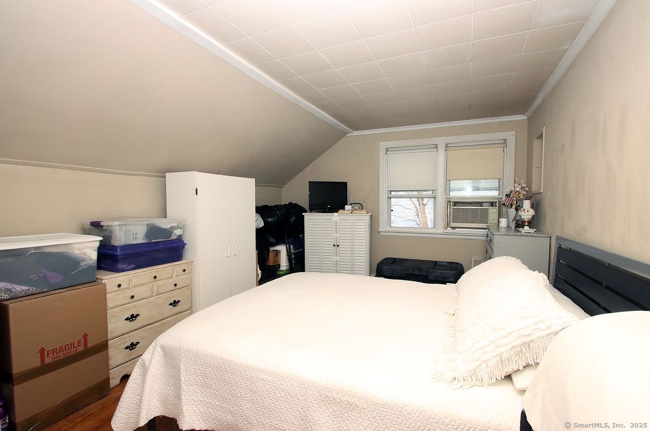 30 Norman Street, Waterbury, Connecticut image 32