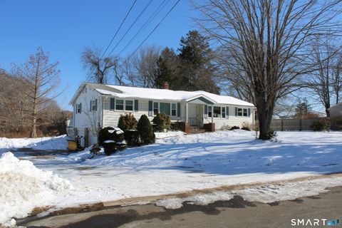 14 Knollwood Drive Clinton CT 06413