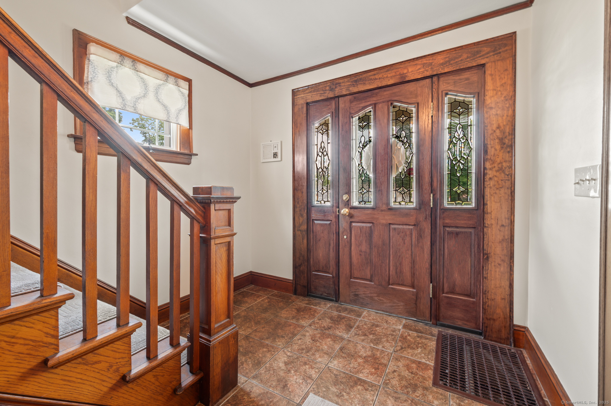 239 Farmington Avenue
