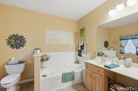 Tiny photo for 32 Dogwood Court #32, Rocky Hill, CT 06067 (MLS # 24195405)