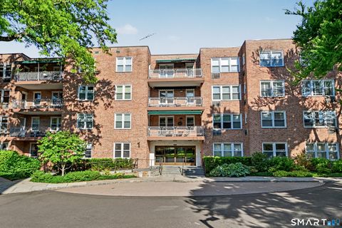 Photo of 1 Putnam Hill, Greenwich, CT 06830 (MLS # 24179467)