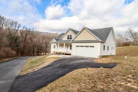 A home in New Milford