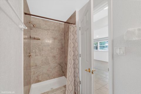 Tiny photo for 2522 N Chestnut Avenue, Arlington Heights, IL 60004 (MLS # 12471951)