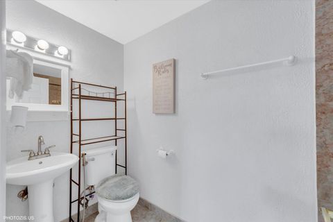 Tiny photo for 2522 N Chestnut Avenue, Arlington Heights, IL 60004 (MLS # 12471951)